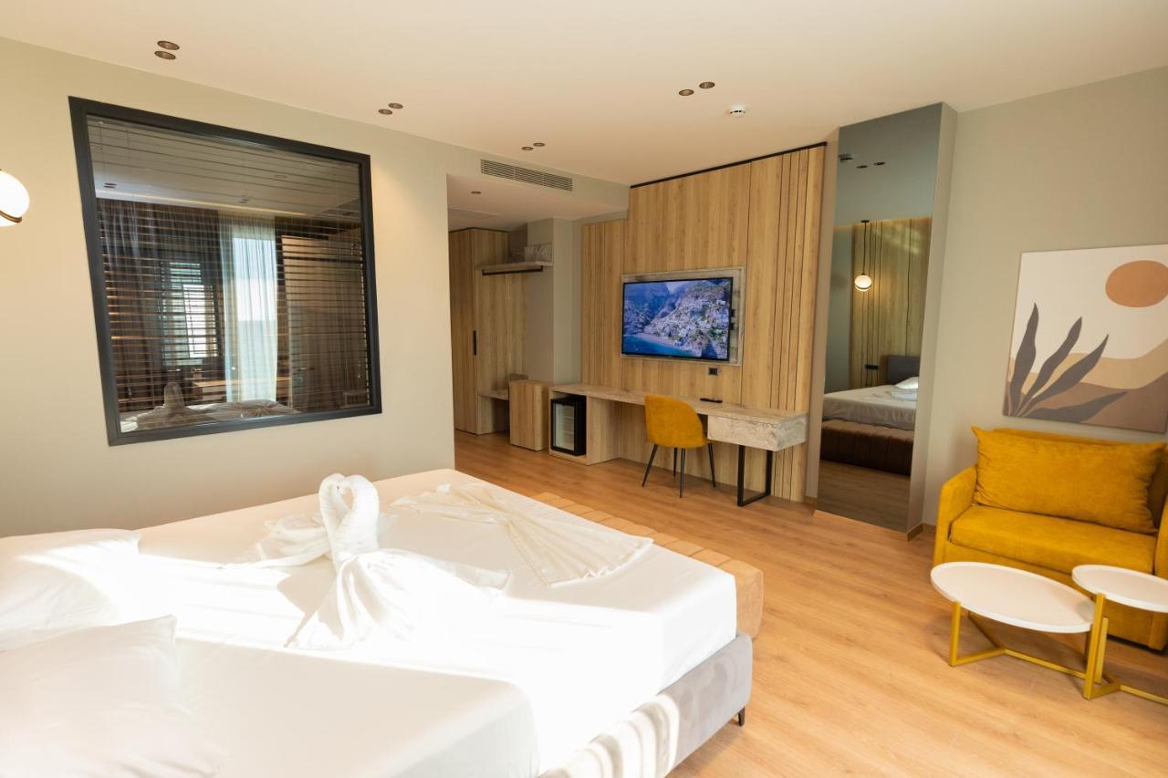 Esbjerg Hotel Vlorë Екстериор снимка