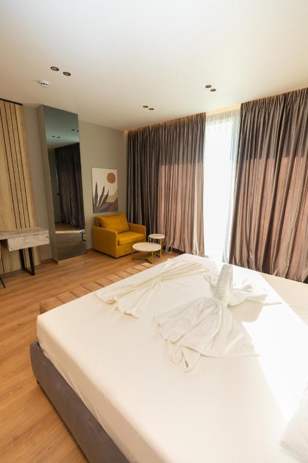 Esbjerg Hotel Vlorë Екстериор снимка