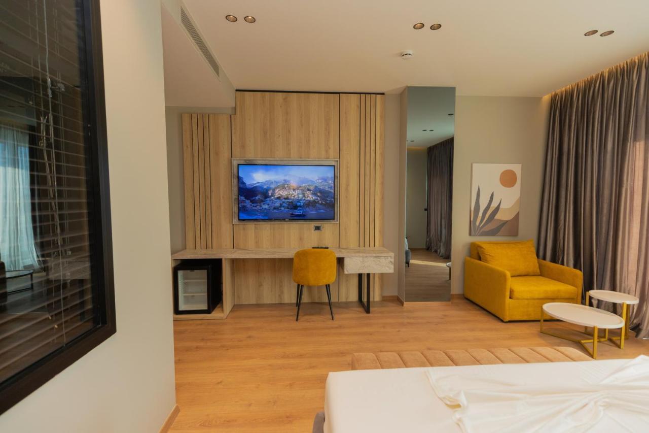 Esbjerg Hotel Vlorë Екстериор снимка